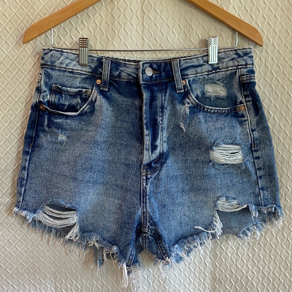Wild Fable Blue Distressed Jean Shorts. Button Fly. Size 10. Frayed.